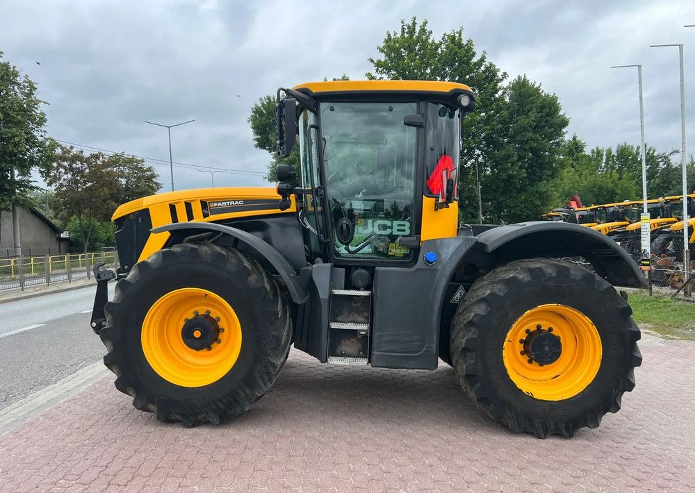 JCB Fastrac 4220 - Tracteur agricole: photos 2 JCB Fastrac 4220 - Tracteur agricole: photos 2
