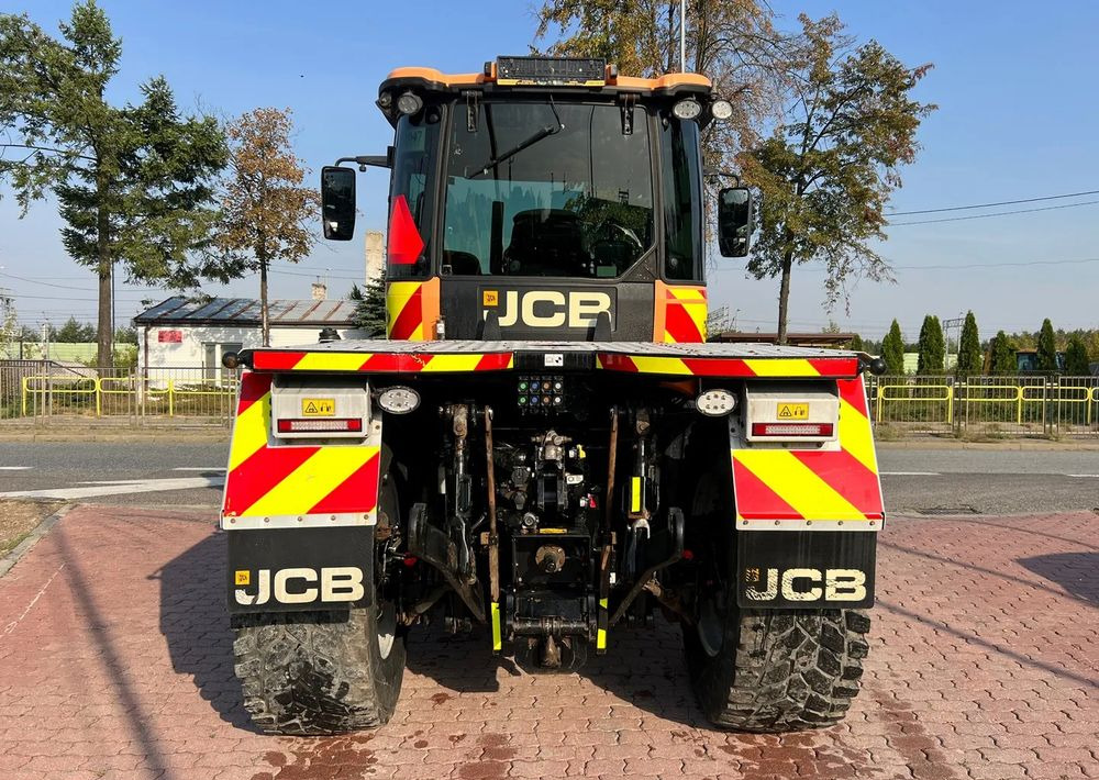 JCB Fastrac 4220 - Tracteur agricole: photos 4 JCB Fastrac 4220 - Tracteur agricole: photos 4