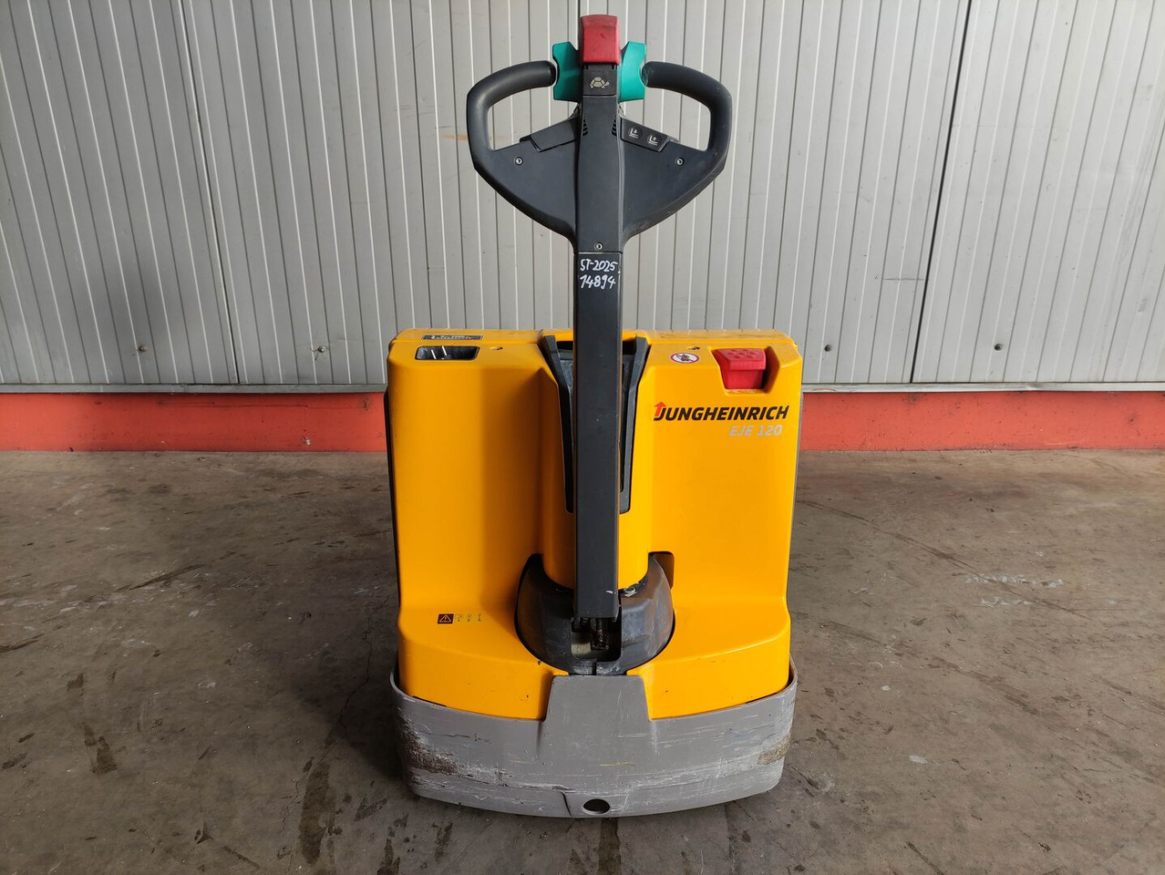 Jungheinrich EJE 120 - Transpalette: photos 4 Jungheinrich EJE 120 - Transpalette: photos 4