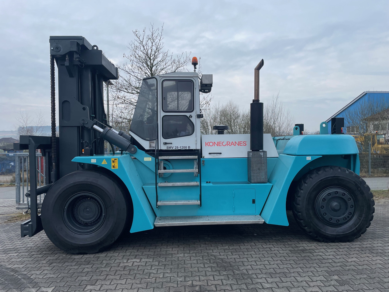 Konecranes SMV 28-1200 B - Chariot élévateur diesel: photos 1 Konecranes SMV 28-1200 B - Chariot élévateur diesel: photos 1