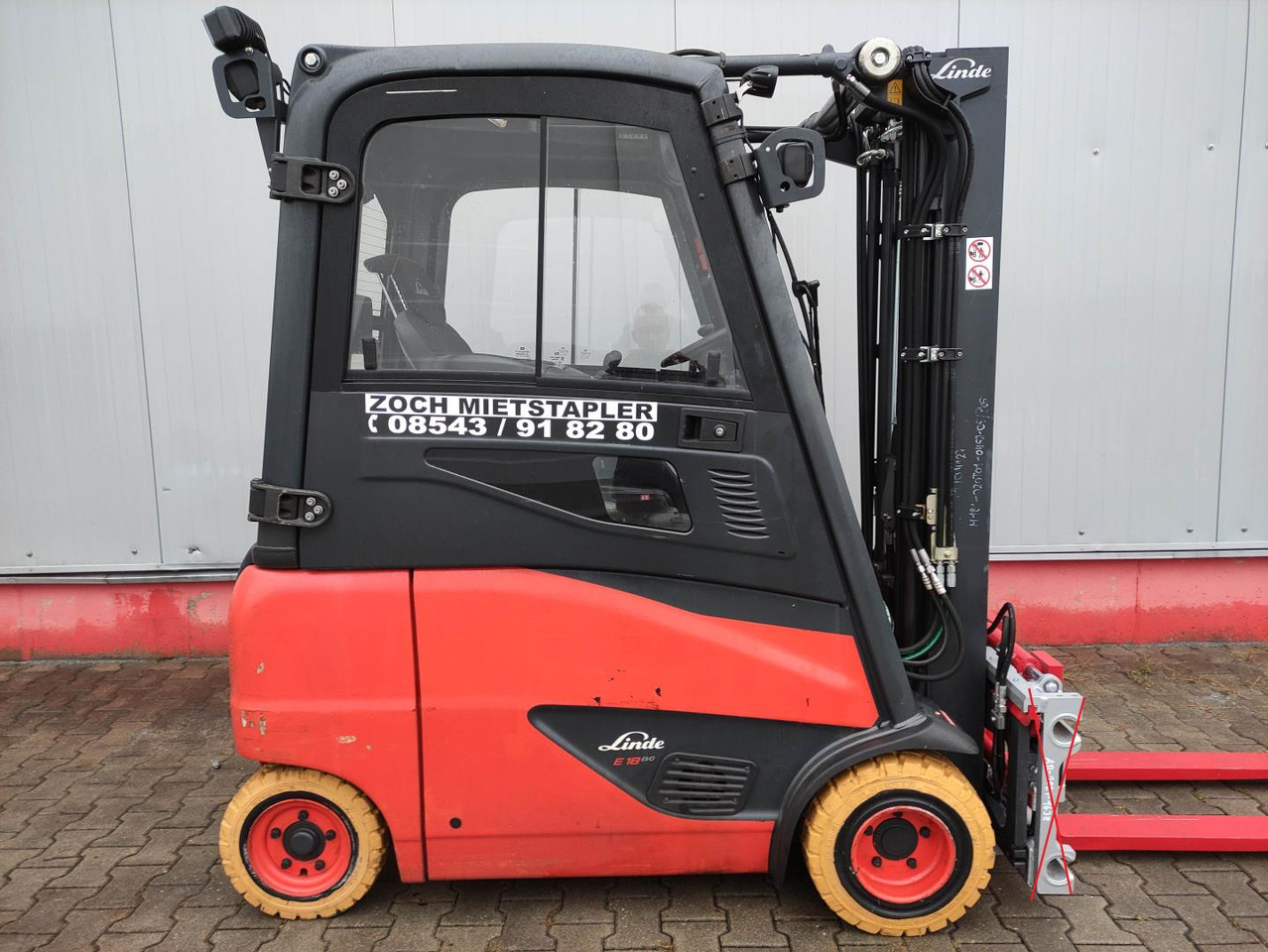 Linde E18PH-EVO - Chariot élévateur électrique: photos 2 Linde E18PH-EVO - Chariot élévateur électrique: photos 2
