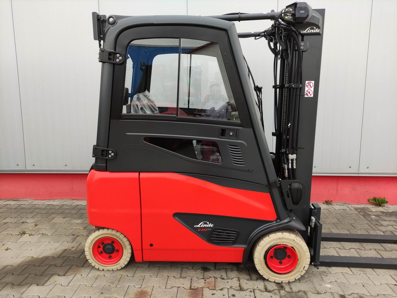 Linde E20PH-02-386-EVO *Batterie NEU* - Chariot élévateur électrique: photos 2 Linde E20PH-02-386-EVO *Batterie NEU* - Chariot élévateur électrique: photos 2
