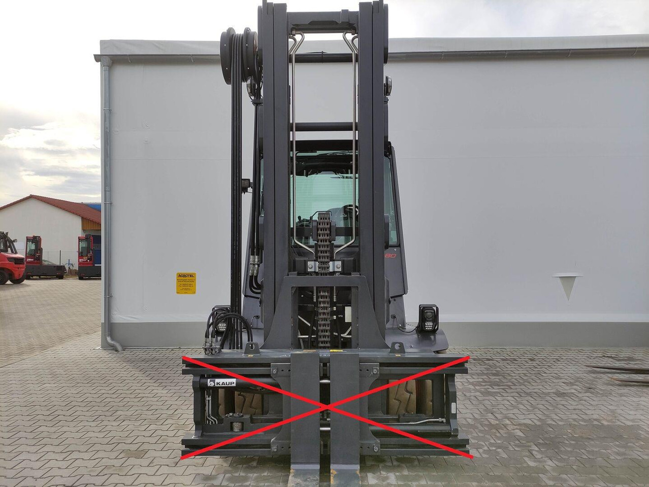 Linde E80-01/900 - Chariot élévateur électrique: photos 3 Linde E80-01/900 - Chariot élévateur électrique: photos 3