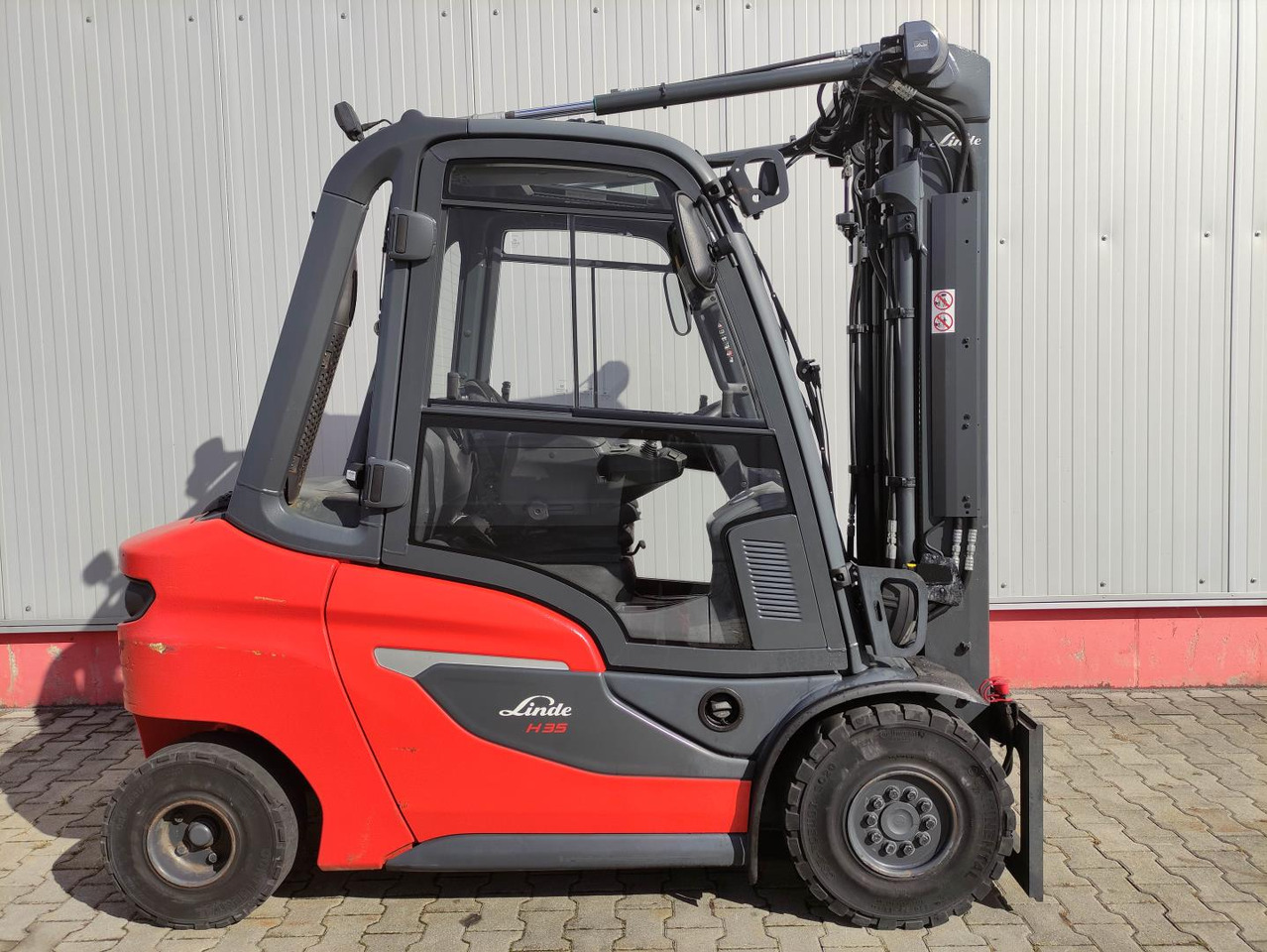 Linde H35-01-120 - Chariot élévateur diesel: photos 2 Linde H35-01-120 - Chariot élévateur diesel: photos 2