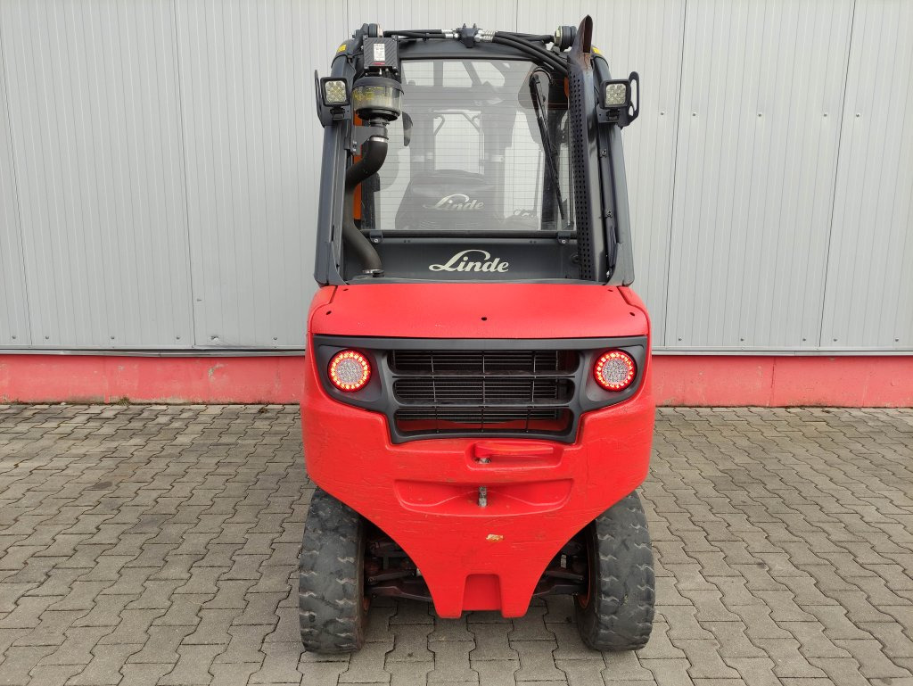 Linde H35D-02-393-EVO - Chariot élévateur diesel: photos 4 Linde H35D-02-393-EVO - Chariot élévateur diesel: photos 4