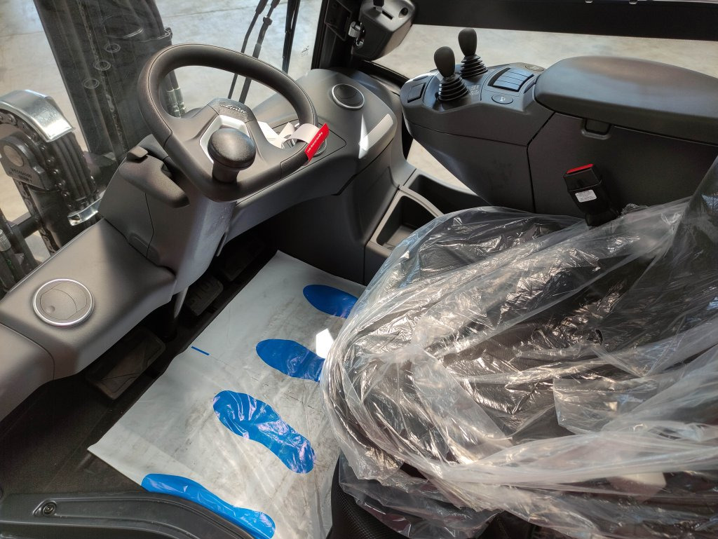 Linde H50D-01/600-120 *Containerfähig NEU* - Chariot élévateur diesel: photos 5 Linde H50D-01/600-120 *Containerfähig NEU* - Chariot élévateur diesel: photos 5