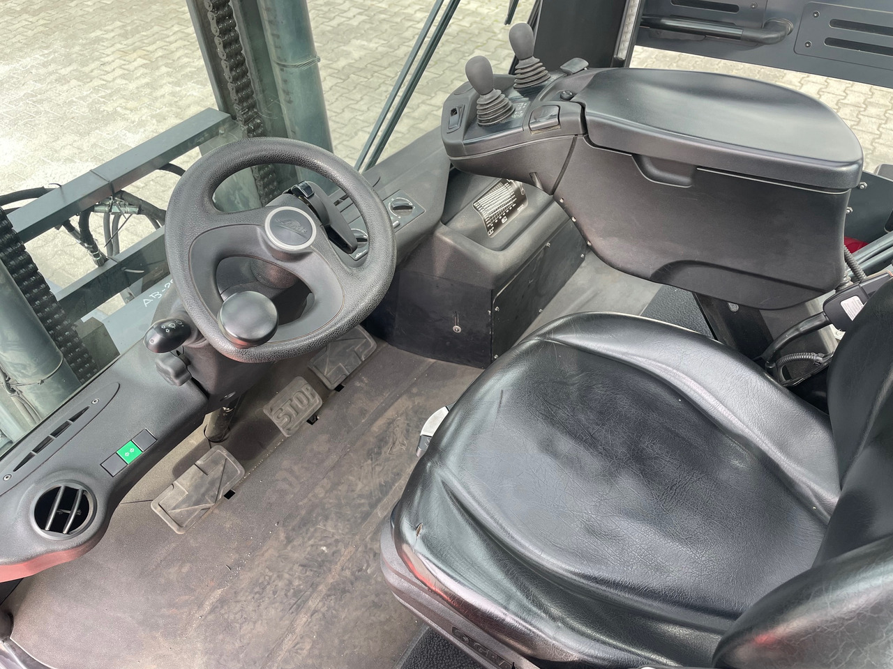 Linde H80D-03/1100-396 EVO - Chariot élévateur diesel: photos 5 Linde H80D-03/1100-396 EVO - Chariot élévateur diesel: photos 5