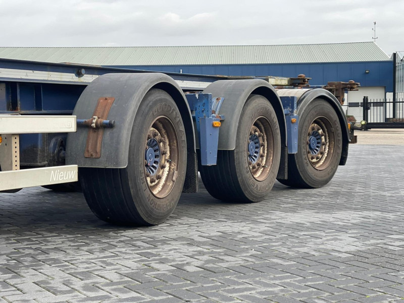 Renders ROC 16.27 CC X-STEERING, ALLE AANSLUITINGEN, APK. - Semi-remorque porte-conteneur/ Caisse mobile: photos 2 Renders ROC 16.27 CC X-STEERING, ALLE AANSLUITINGEN, APK. - Semi-remorque porte-conteneur/ Caisse mobile: photos 2