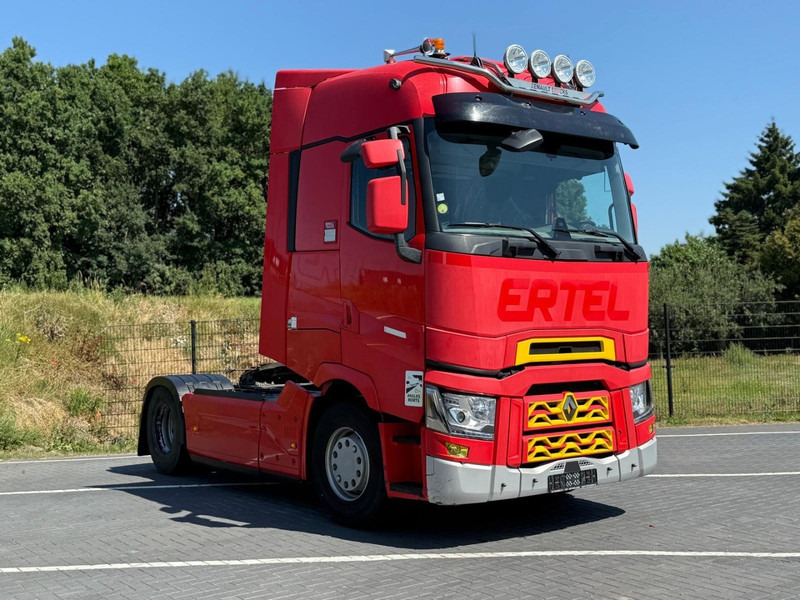 Renault T520 HIGH FULL SPOILER, PARK COOL, STEEL/AIR, 2 TANKS, 2 BEDS, FRIGO - Tracteur routier: photos 1 Renault T520 HIGH FULL SPOILER, PARK COOL, STEEL/AIR, 2 TANKS, 2 BEDS, FRIGO - Tracteur routier: photos 1