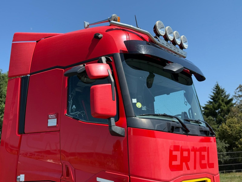 Renault T520 HIGH PARK COOL, FULL SPOILER, STEEL/AIR, 2 TANKS, 2 BEDS, FRIGO - Tracteur routier: photos 3 Renault T520 HIGH PARK COOL, FULL SPOILER, STEEL/AIR, 2 TANKS, 2 BEDS, FRIGO - Tracteur routier: photos 3