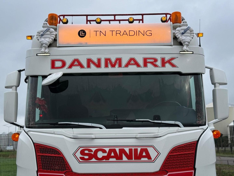 Scania R500 NGS SHOWTRUCK, 2.95WB, HYDRAULIEK, VOLLUCHT, OLD SCHOOL. - Tracteur routier: photos 3 Scania R500 NGS SHOWTRUCK, 2.95WB, HYDRAULIEK, VOLLUCHT, OLD SCHOOL. - Tracteur routier: photos 3