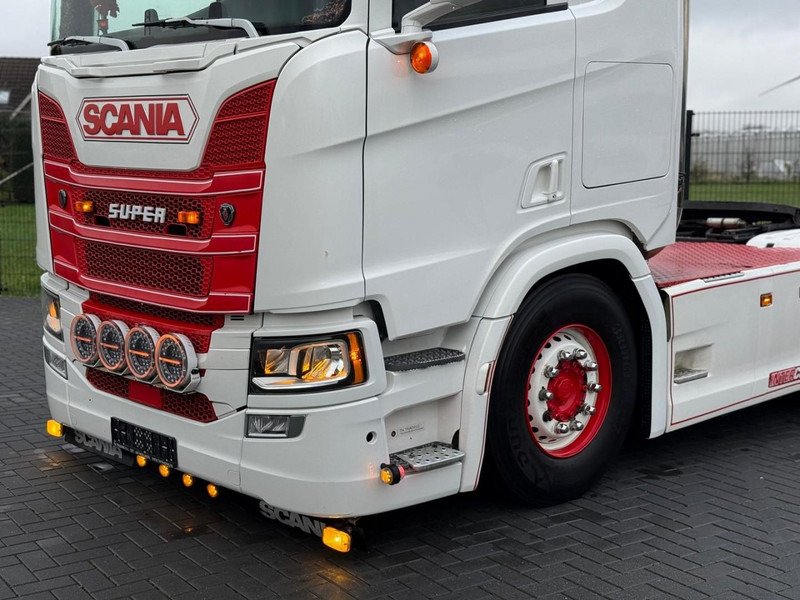 Scania R500 NGS SHOWTRUCK, 2.95WB, HYDRAULIEK, VOLLUCHT, OLD SCHOOL. - Tracteur routier: photos 4 Scania R500 NGS SHOWTRUCK, 2.95WB, HYDRAULIEK, VOLLUCHT, OLD SCHOOL. - Tracteur routier: photos 4
