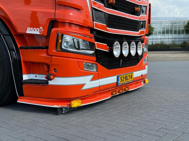 Scania R500 SHOWTRUCK, VOLLUCHT, PTO/HYDRAULIEK, RETARDER, 6X2/4. - Tracteur routier: photos 4 Scania R500 SHOWTRUCK, VOLLUCHT, PTO/HYDRAULIEK, RETARDER, 6X2/4. - Tracteur routier: photos 4