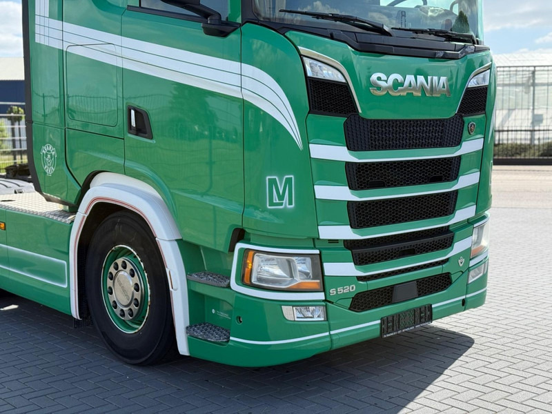 Scania S520 V8 NGS NO EGR, EURO 6D, 2.95WB, FULL SPOILER, RETARDER, FULL AIR. - Tracteur routier: photos 5 Scania S520 V8 NGS NO EGR, EURO 6D, 2.95WB, FULL SPOILER, RETARDER, FULL AIR. - Tracteur routier: photos 5