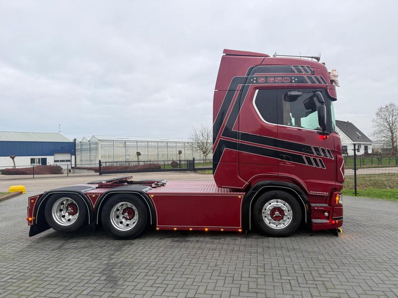 Tracteur routier Scania S650 V8 NGS SHOW TRUCK, INTERIOR, FULL AIR, ALCOA, PTO, FULL!: photos 14