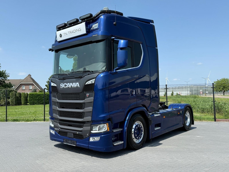 Scania S660 FULL AIR, ALCOA, LEATHER, HYDRAULIC, LIKE NEW. - Tracteur routier: photos 2 Scania S660 FULL AIR, ALCOA, LEATHER, HYDRAULIC, LIKE NEW. - Tracteur routier: photos 2