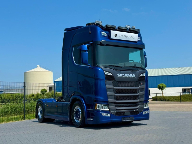 Scania S660 FULL AIR, ALCOA, LEATHER, HYDRAULIC, LIKE NEW. - Tracteur routier: photos 1 Scania S660 FULL AIR, ALCOA, LEATHER, HYDRAULIC, LIKE NEW. - Tracteur routier: photos 1