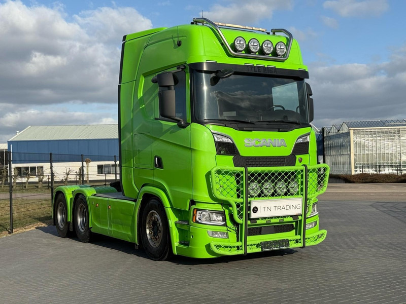 Scania S730 6X4, ADR, VOLLUCHT, RETARDER, LEDER. - Tracteur routier: photos 1 Scania S730 6X4, ADR, VOLLUCHT, RETARDER, LEDER. - Tracteur routier: photos 1