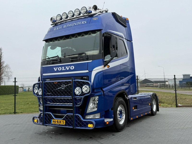 Volvo FH 13.500XL SHOW TRUCK, CUSTOMER INTERIOR, ALCOA, TOP! - Tracteur routier: photos 2 Volvo FH 13.500XL SHOW TRUCK, CUSTOMER INTERIOR, ALCOA, TOP! - Tracteur routier: photos 2
