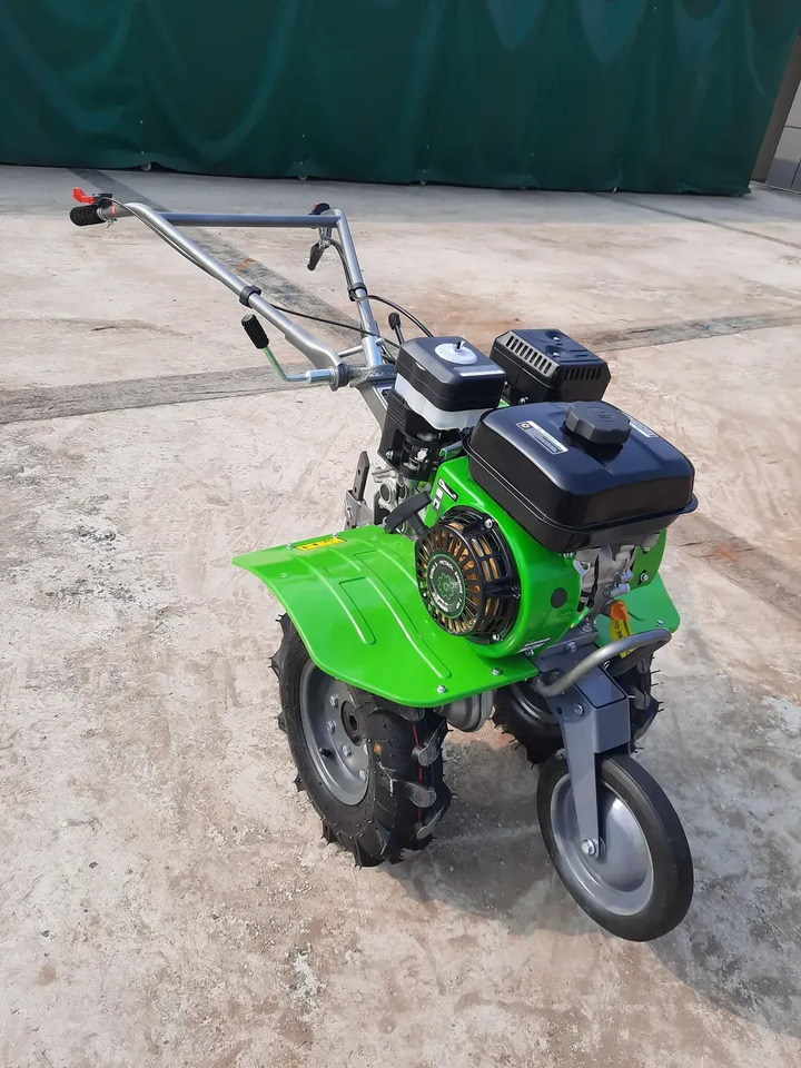 Ciągnik jednoosiowy Grünwelt GW-MH85 (bez oleju przekładniowego i silnikowego) - Motoculteur: photos 2 Ciągnik jednoosiowy Grünwelt GW-MH85 (bez oleju przekładniowego i silnikowego) - Motoculteur: photos 2