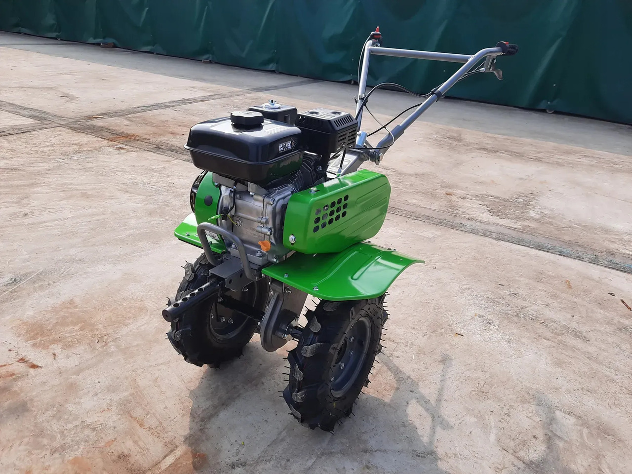 Ciągnik jednoosiowy Grünwelt GW-MH95 7KM (bez oleju przekładniowego i silnikowego) - Motoculteur: photos 3 Ciągnik jednoosiowy Grünwelt GW-MH95 7KM (bez oleju przekładniowego i silnikowego) - Motoculteur: photos 3