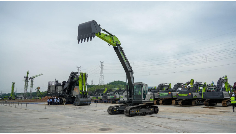 Zoomlion ZE225G *Unused TIER 3* - Pelle sur chenille: photos 3 Zoomlion ZE225G *Unused TIER 3* - Pelle sur chenille: photos 3