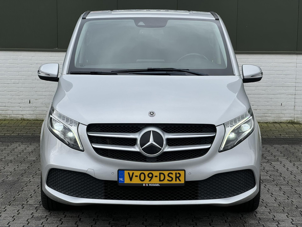 Mercedes-Benz V-Klasse-300d Lang DC 9G Avantgarde Leder Elektrische klep 2x Schuifdeur Trekhaak afneembaar - Utilitaire double cabine: photos 4 Mercedes-Benz V-Klasse-300d Lang DC 9G Avantgarde Leder Elektrische klep 2x Schuifdeur Trekhaak afneembaar - Utilitaire double cabine: photos 4