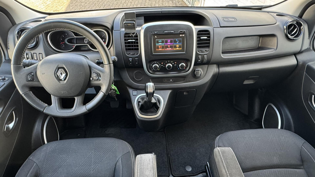 Renault Trafic-2.0 dCi 145 T29 L2H1 DC Luxe Climate control Cruise control Navigatie Apple carplay - Utilitaire double cabine: photos 2 Renault Trafic-2.0 dCi 145 T29 L2H1 DC Luxe Climate control Cruise control Navigatie Apple carplay - Utilitaire double cabine: photos 2