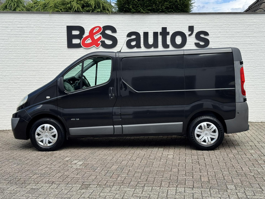 Renault Trafic-2.0 dCi T27 L1H1Navigatie Bleutooth Airco Elektrische ramen - Fourgonnette: photos 4 Renault Trafic-2.0 dCi T27 L1H1Navigatie Bleutooth Airco Elektrische ramen - Fourgonnette: photos 4