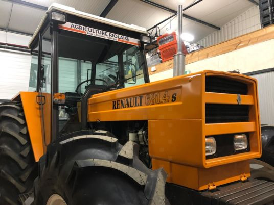 Renault 681-4S Tracteur - Tracteur agricole: photos 5 Renault 681-4S Tracteur - Tracteur agricole: photos 5
