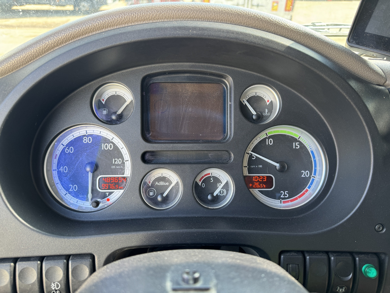 Tracteur routier DAF 105460: photos 8