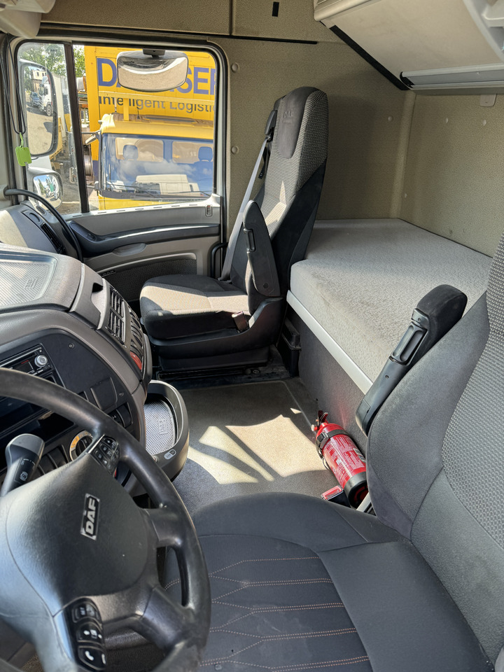 Tracteur routier DAF 105460: photos 7