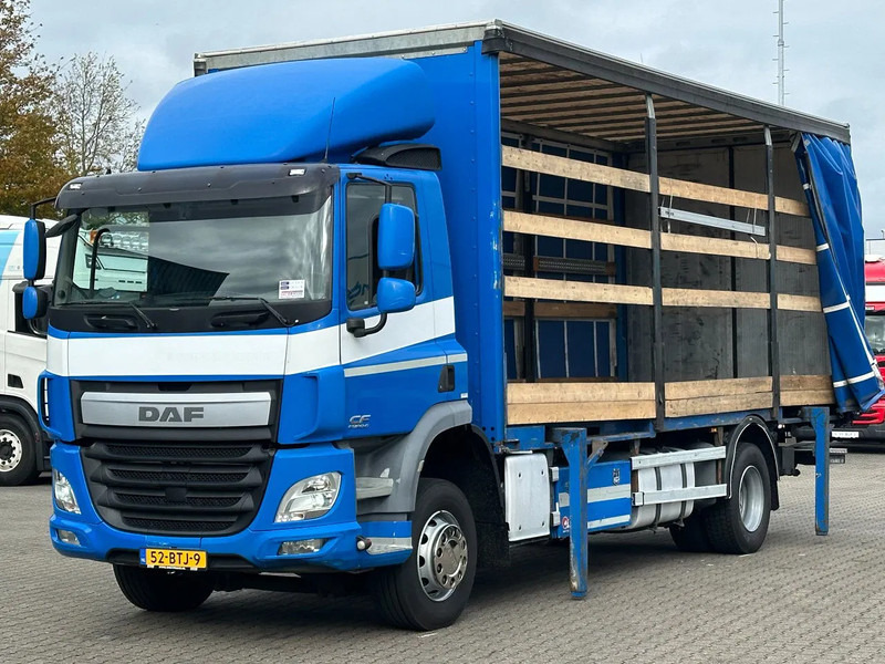 DAF CF 370 Euro 6 / BDF / Laadklep / New Tacho *New Apk* - Camion à rideaux coulissants: photos 2 DAF CF 370 Euro 6 / BDF / Laadklep / New Tacho *New Apk* - Camion à rideaux coulissants: photos 2