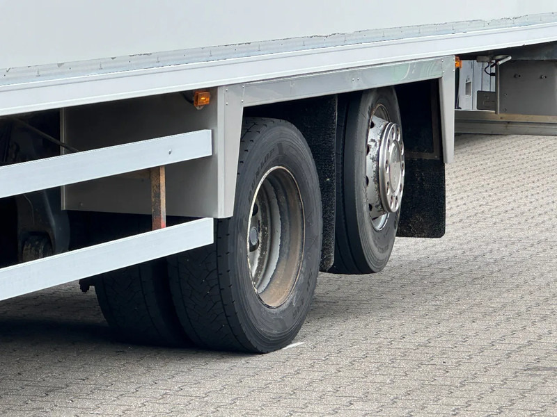 Scania P310 6x2*4 Lamberet Frigo Box / Carrier Supra 950 / Apk! - Camion frigorifique: photos 2 Scania P310 6x2*4 Lamberet Frigo Box / Carrier Supra 950 / Apk! - Camion frigorifique: photos 2
