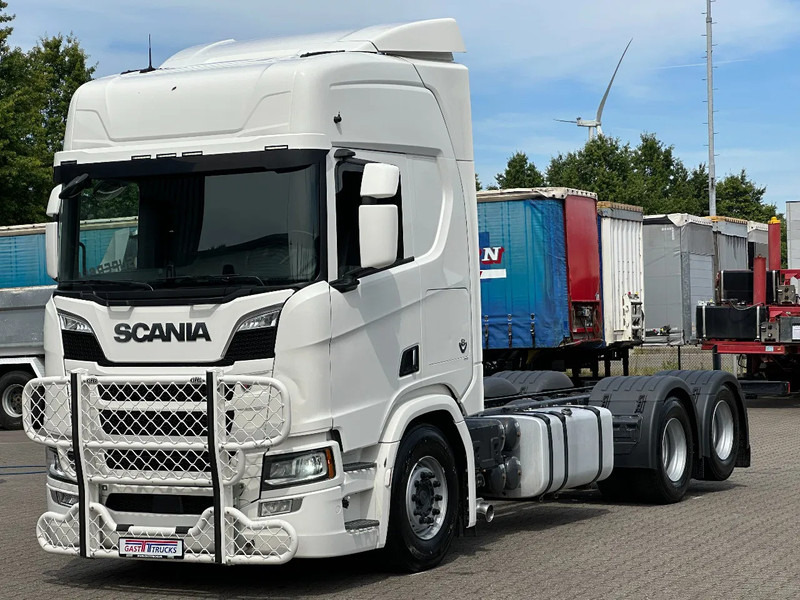 Scania R660 V8 6x4 Chassis with Lift-Axle / Retarder / Wb 4.75 / Full Air / 2 Tank - Châssis cabine: photos 1 Scania R660 V8 6x4 Chassis with Lift-Axle / Retarder / Wb 4.75 / Full Air / 2 Tank - Châssis cabine: photos 1