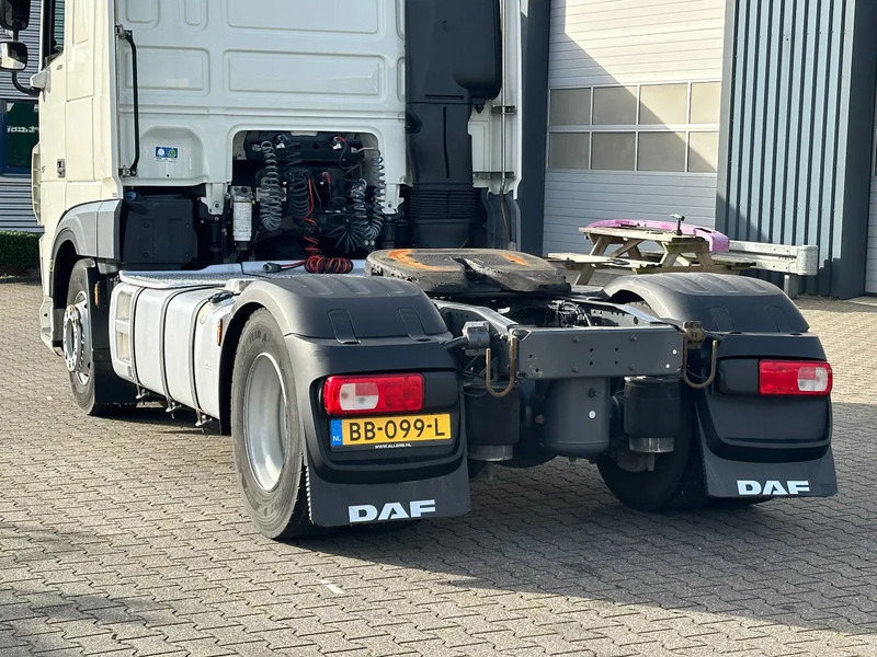 DAF XF 450 Super Space Cab Euro 6 - Tracteur routier: photos 5 DAF XF 450 Super Space Cab Euro 6 - Tracteur routier: photos 5