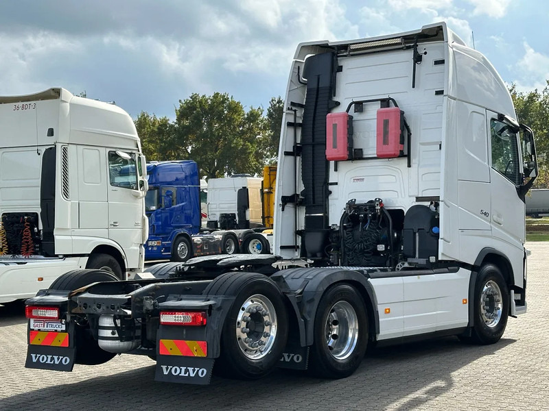 Volvo FH 13.540 XL 6x2 Retarder / 583 Tkm / 2 Tank / Full Air / Euro 6 - Tracteur routier: photos 3 Volvo FH 13.540 XL 6x2 Retarder / 583 Tkm / 2 Tank / Full Air / Euro 6 - Tracteur routier: photos 3