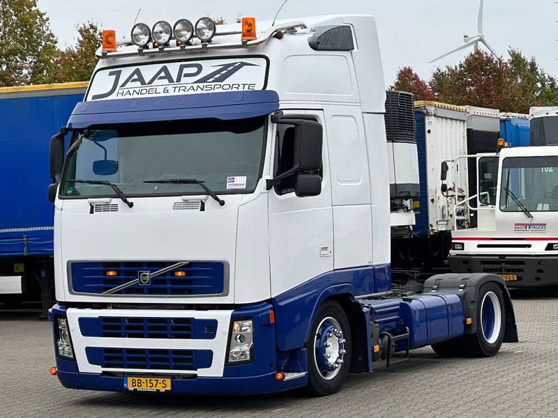 Volvo FH 400 Globe XL Mega / Full Air / 2 Tank / Euro 5 - Tracteur routier: photos 1 Volvo FH 400 Globe XL Mega / Full Air / 2 Tank / Euro 5 - Tracteur routier: photos 1