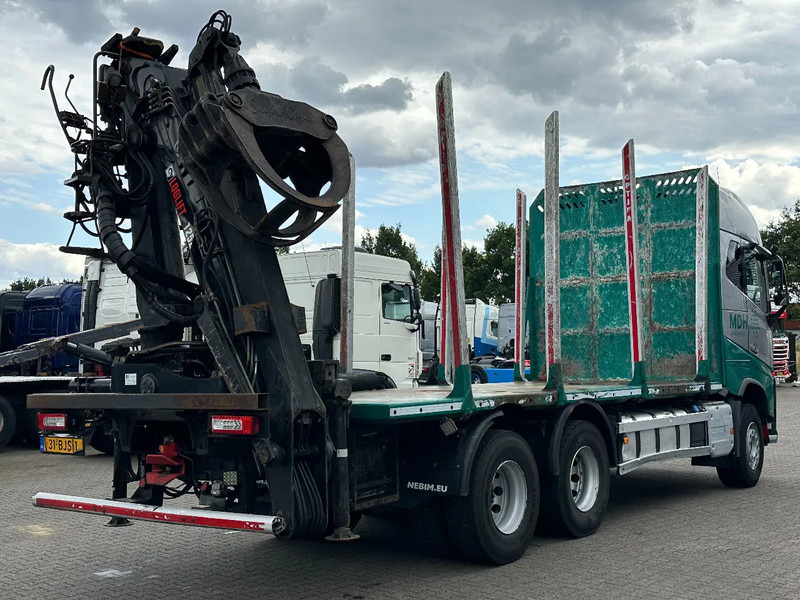 Volvo FH 16.750 6x4 Hiab 125Z Crane Engine Problem! Wood Transporter Euro 6 - Camion grumier: photos 3 Volvo FH 16.750 6x4 Hiab 125Z Crane Engine Problem! Wood Transporter Euro 6 - Camion grumier: photos 3