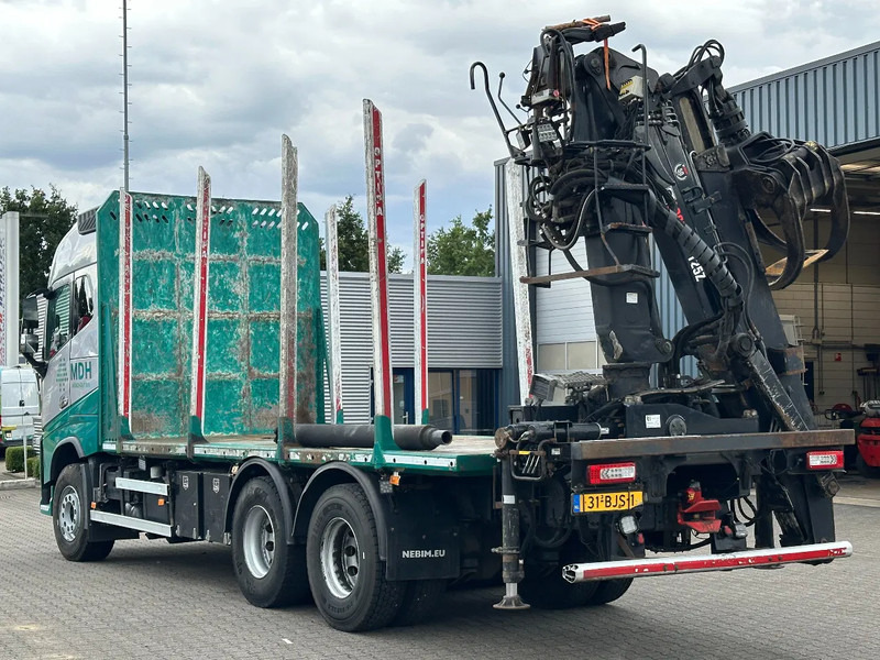 Volvo FH 16.750 6x4 Hiab 125Z Crane Engine Problem! Wood Transporter Euro 6 - Camion grumier: photos 4 Volvo FH 16.750 6x4 Hiab 125Z Crane Engine Problem! Wood Transporter Euro 6 - Camion grumier: photos 4