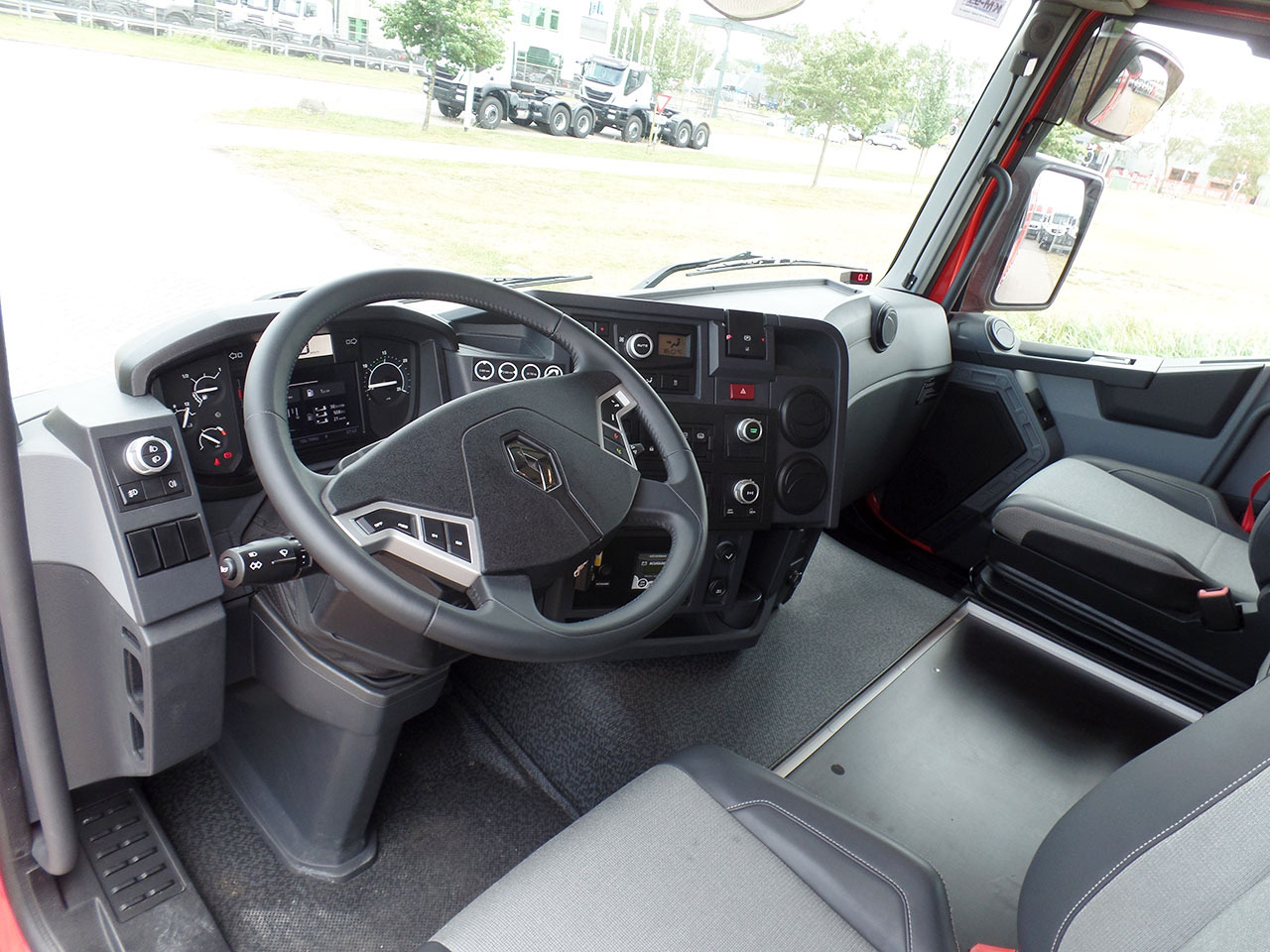 Camion de pompier Renault SZCZESNIAK  K-500 TLF 9000/1000 6x6: photos 7