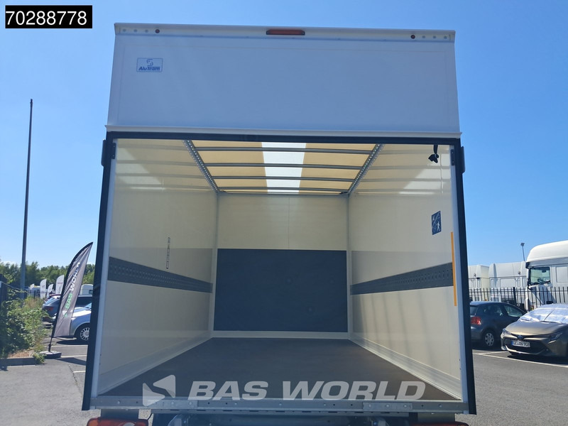 MAN TGE 3.180 Neu! Automatik 2025 Facelift Koffer Ladebordwand Navi Klima Tempomat LED Euro6 21m3 A/C Cruise control - Fourgon: photos 3 MAN TGE 3.180 Neu! Automatik 2025 Facelift Koffer Ladebordwand Navi Klima Tempomat LED Euro6 21m3 A/C Cruise control - Fourgon: photos 3