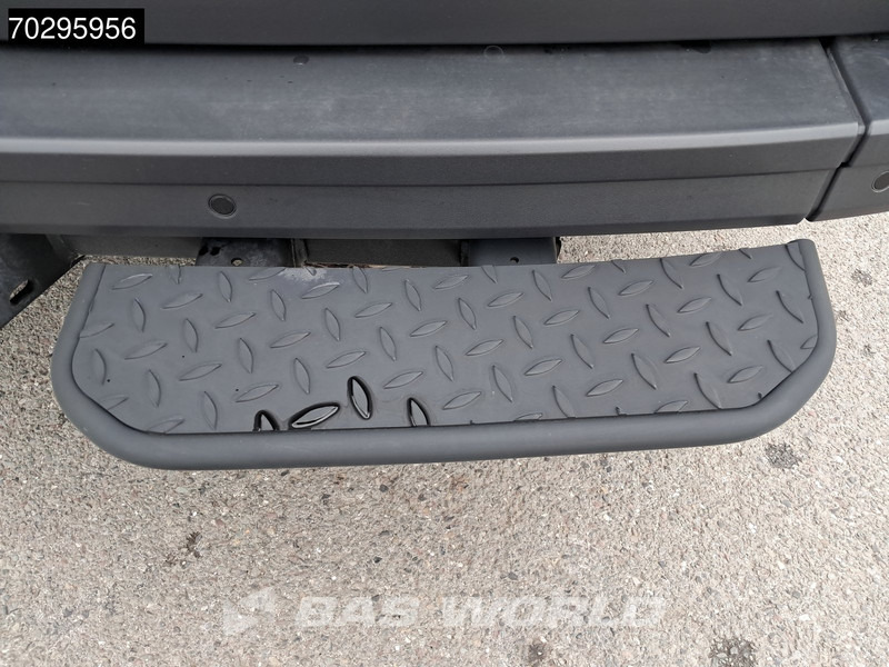 Fourgon utilitaire neuf MAN TGE 3.180 Neu! Automatik 2025-Modell 180PS L3H3 LED ACC Navi AHK Kamera Parkensensoren Euro6 L2H2 A/C Towbar: photos 12 Fourgon utilitaire neuf MAN TGE 3.180 Neu! Automatik 2025-Modell 180PS L3H3 LED ACC Navi AHK Kamera Parkensensoren Euro6 L2H2 A/C Towbar: photos 12