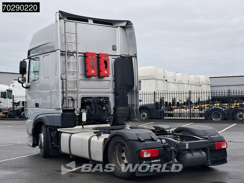 DAF XF 480 4X2 Retarder Mega Standairco 2xTanks ACC Euro 6 - Tracteur routier: photos 2 DAF XF 480 4X2 Retarder Mega Standairco 2xTanks ACC Euro 6 - Tracteur routier: photos 2