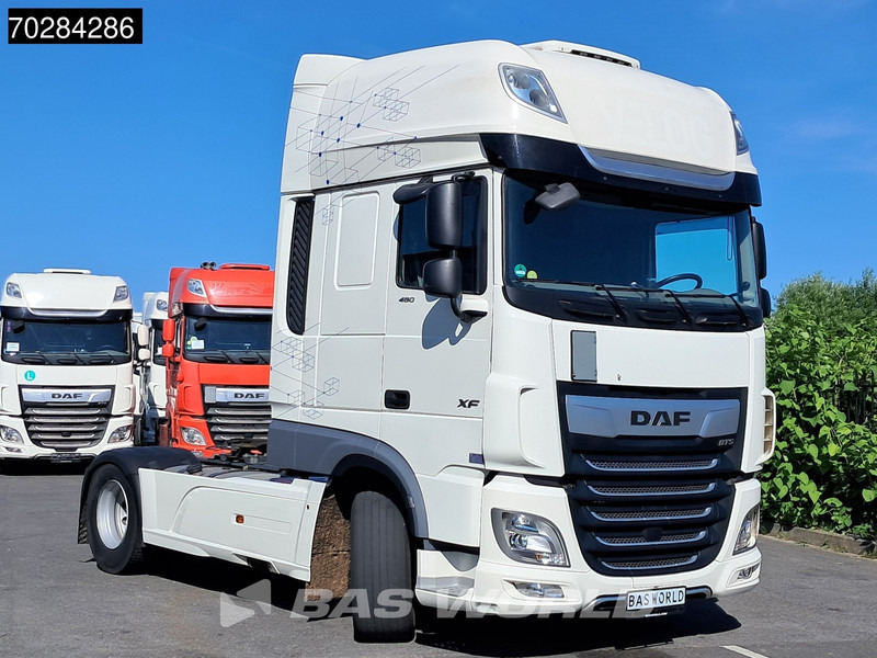 DAF XF 480 4X2 SSC Retarder 2x Tanks Standklima LED ACC - Tracteur routier: photos 3 DAF XF 480 4X2 SSC Retarder 2x Tanks Standklima LED ACC - Tracteur routier: photos 3