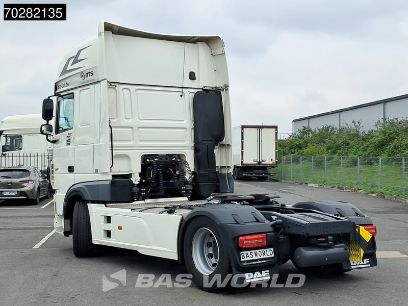 DAF XF 530 4X2 SSC Retarder 2x Tanks Standklima ACC LED - Tracteur routier: photos 2 DAF XF 530 4X2 SSC Retarder 2x Tanks Standklima ACC LED - Tracteur routier: photos 2