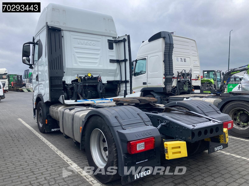 Iveco S-Way 490 4X2 Retarder Standairco 2xTanks ACC LED Navi Euro 6 - Tracteur routier: photos 5 Iveco S-Way 490 4X2 Retarder Standairco 2xTanks ACC LED Navi Euro 6 - Tracteur routier: photos 5