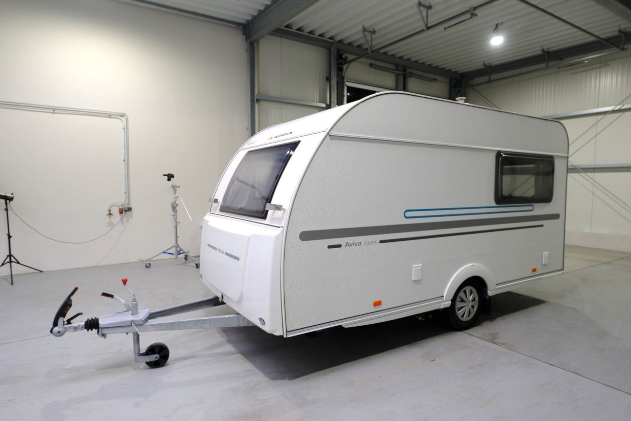 Adria Aviva 400 PS/Festbett/Seitensitzgruppe/Mover - Caravane: photos 2 Adria Aviva 400 PS/Festbett/Seitensitzgruppe/Mover - Caravane: photos 2