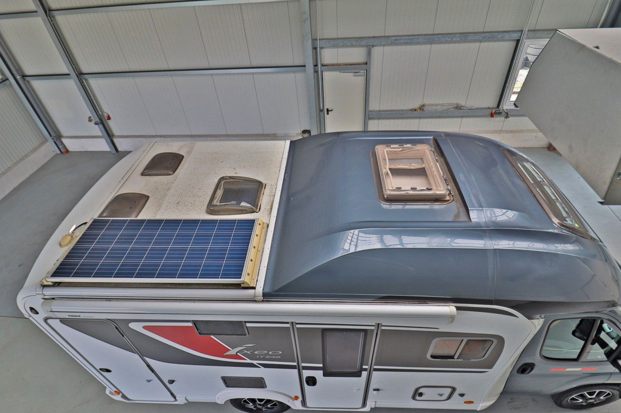Bürstner Ixeo IT 640/Hubbett/Klima/Solar/Markise/Finanz. - Camping-car profilé: photos 4 Bürstner Ixeo IT 640/Hubbett/Klima/Solar/Markise/Finanz. - Camping-car profilé: photos 4