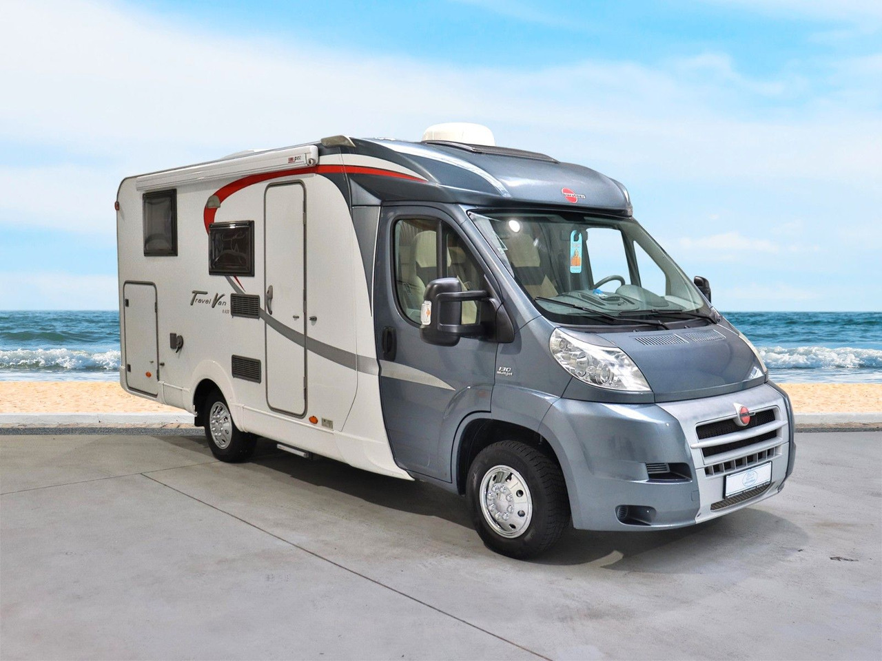 Bürstner Travel Van T 620 / Einzelbetten / Garage - Camping-car profilé: photos 1 Bürstner Travel Van T 620 / Einzelbetten / Garage - Camping-car profilé: photos 1